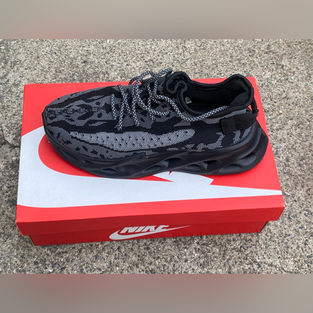 Bobbie Trex Sneakers